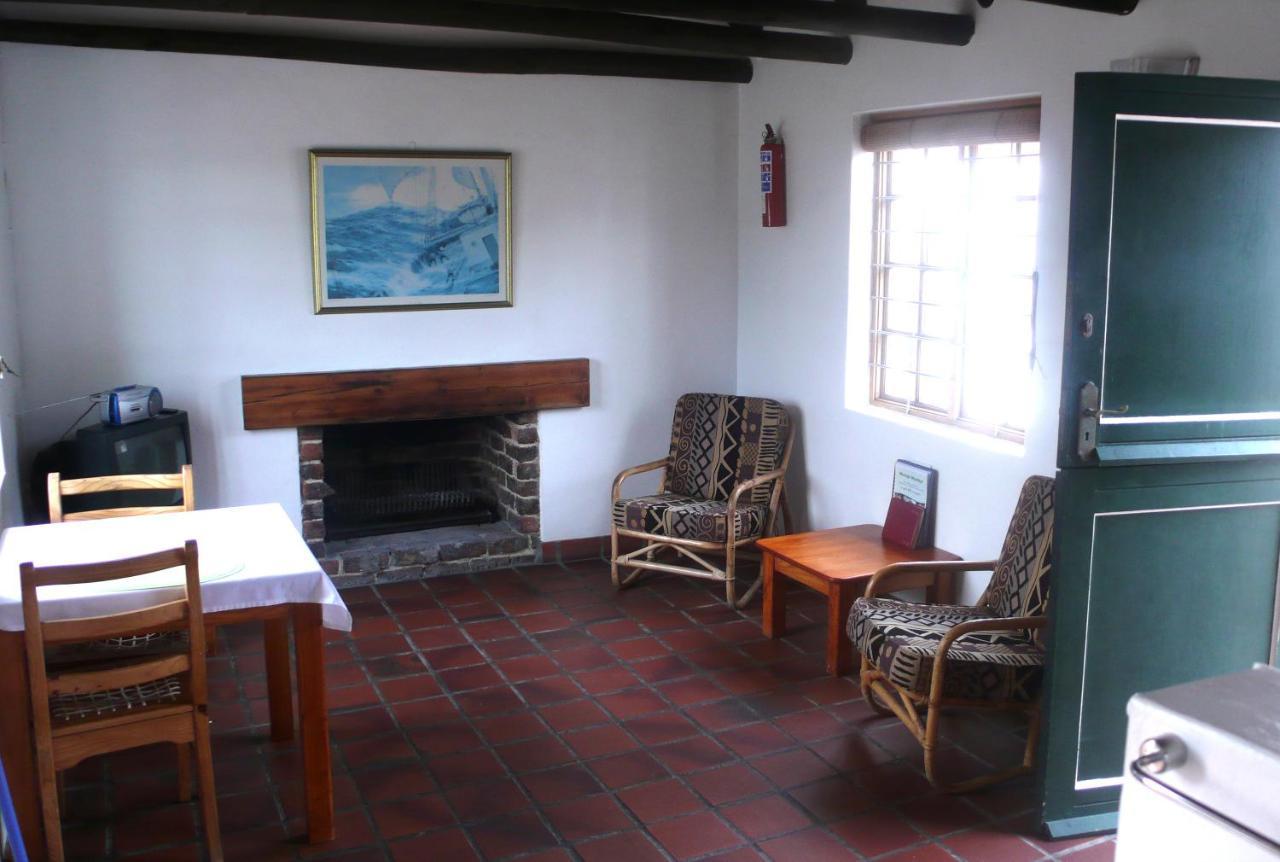Arniston Seaside Cottages エクステリア 写真